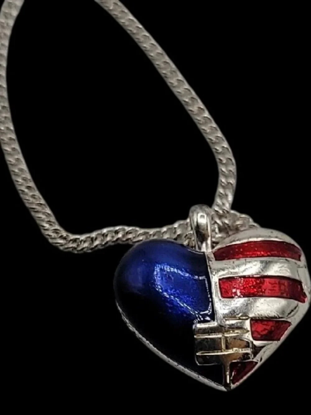 Patriotic Locket Necklace 3-D American Flag Locket on 18